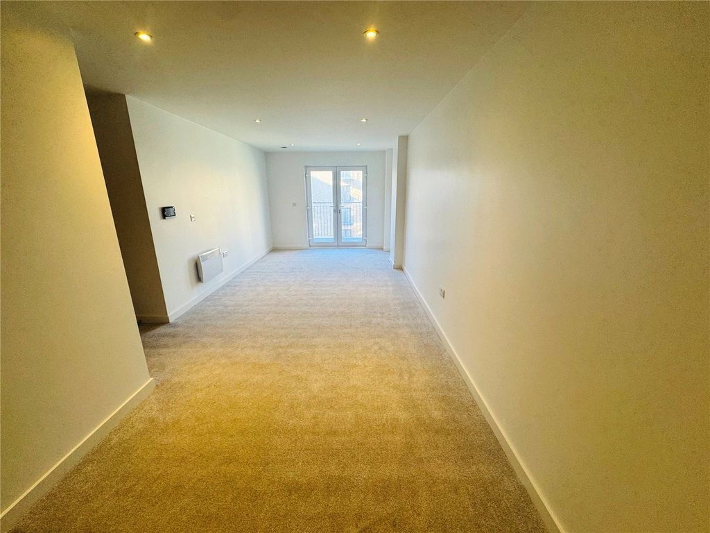 Property photo 2 of 6 Picture No. 02