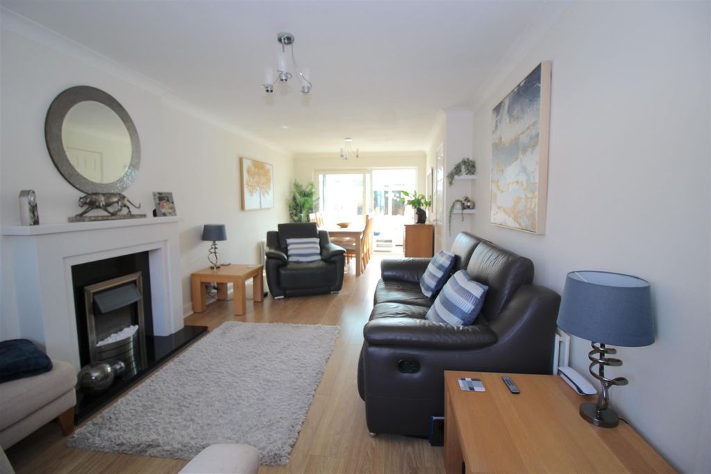 Property photo 2 of 15 Img_5059.Jpg
