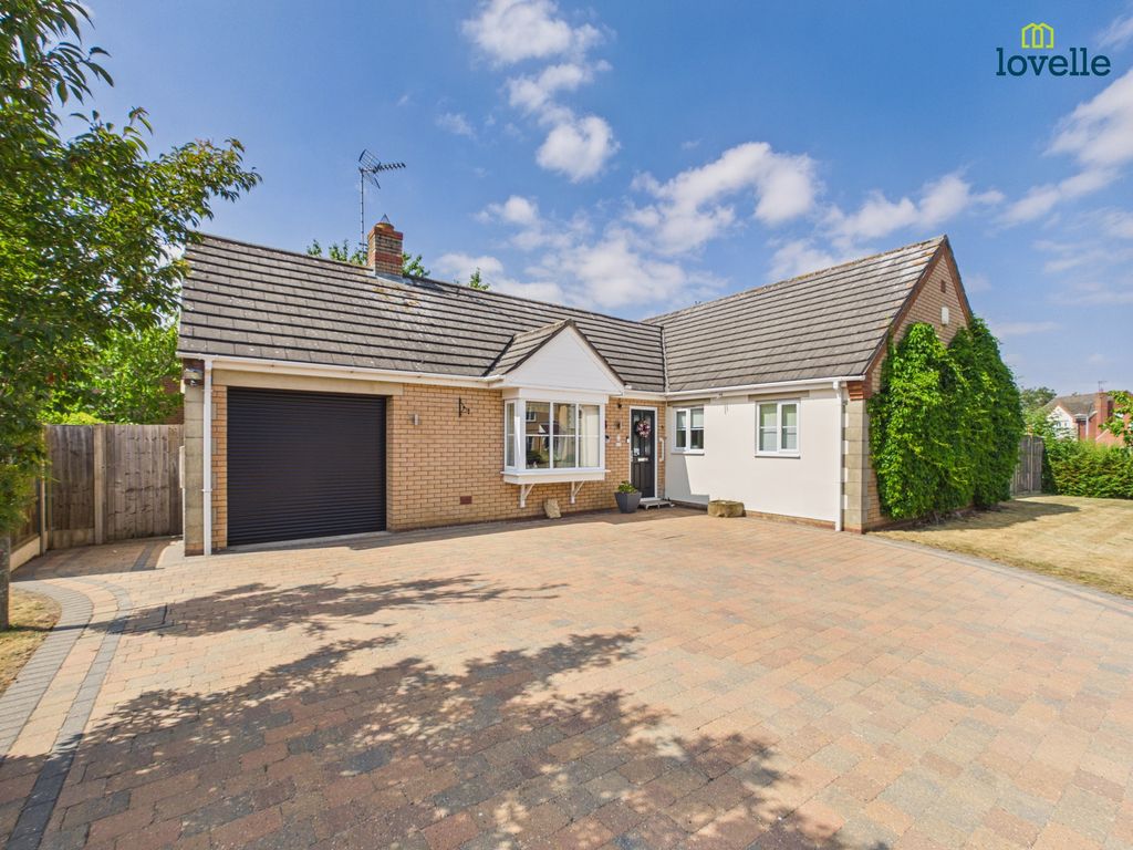 Property photo 1 of 22