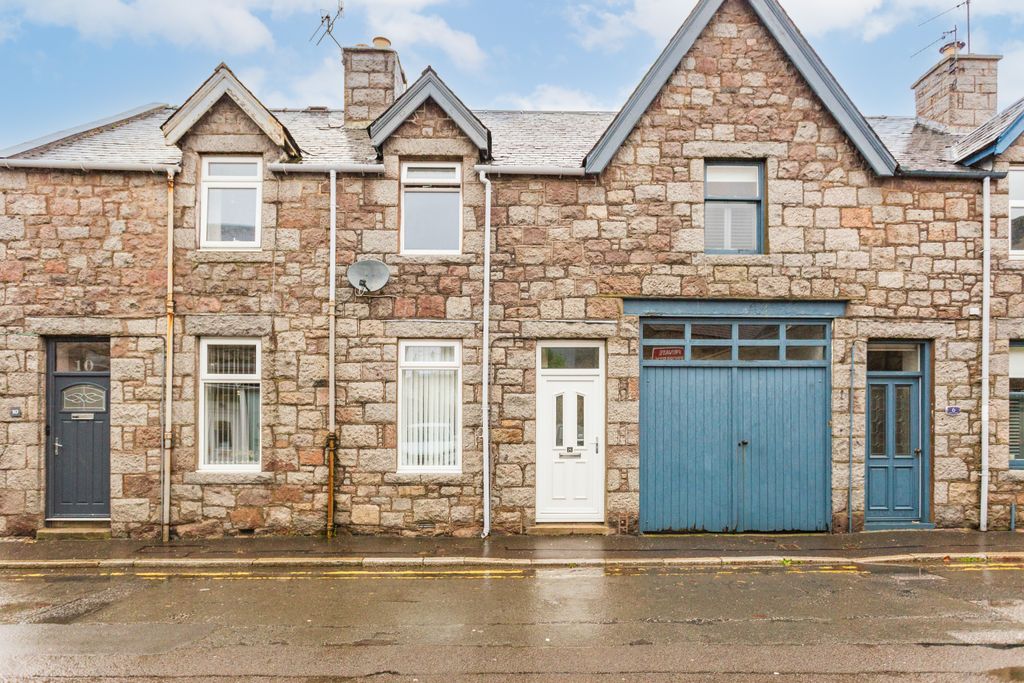 Property photo 2 of 23 Front View