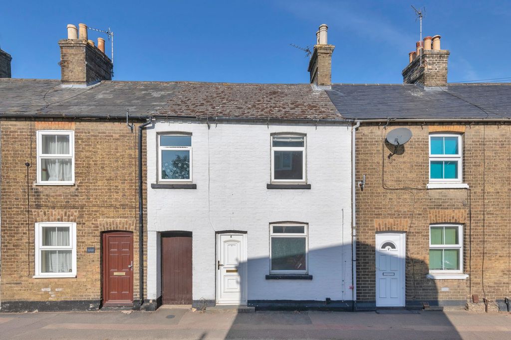 Property photo 1 of 17