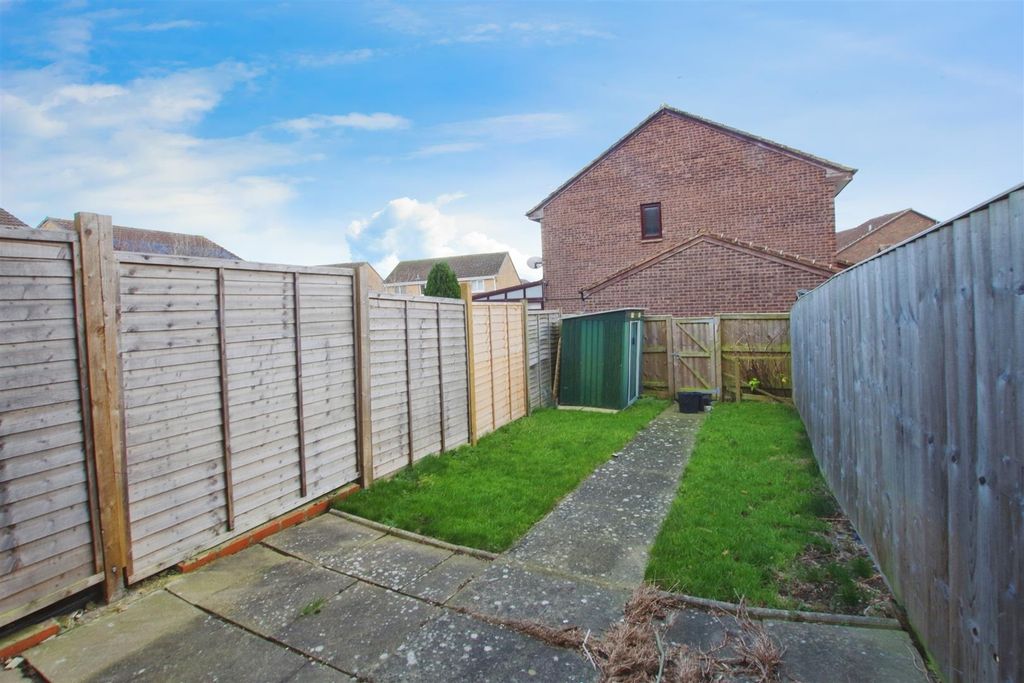 Property photo 2 of 10