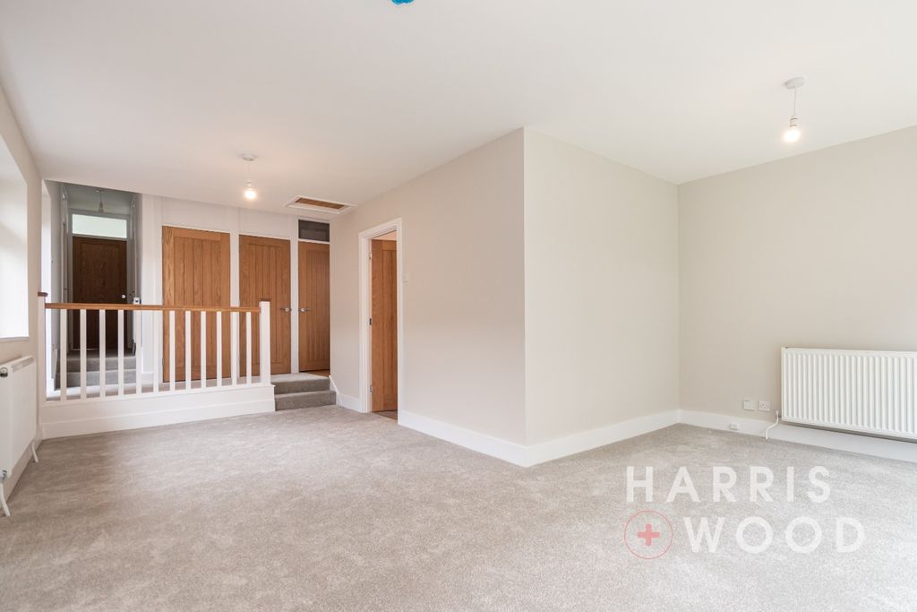 Property photo 3 of 21 4169493