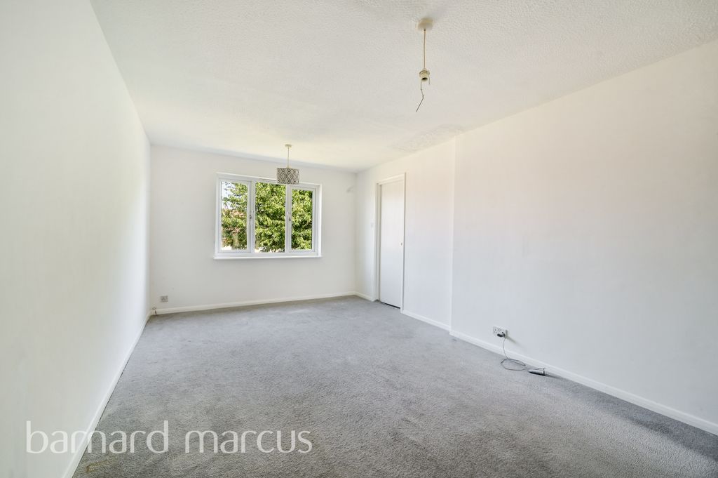 Property photo 1 of 7 Image