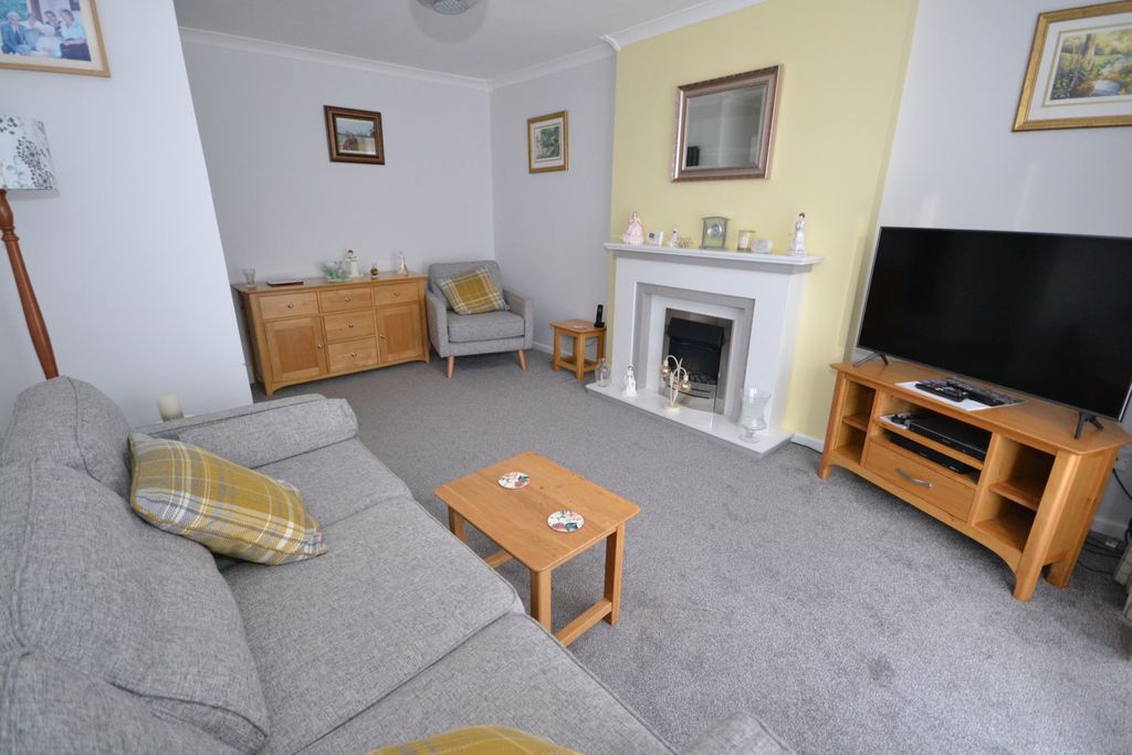 Property photo 3 of 8