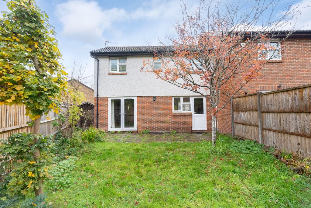 Property photo 1 of 11 Dsc02832