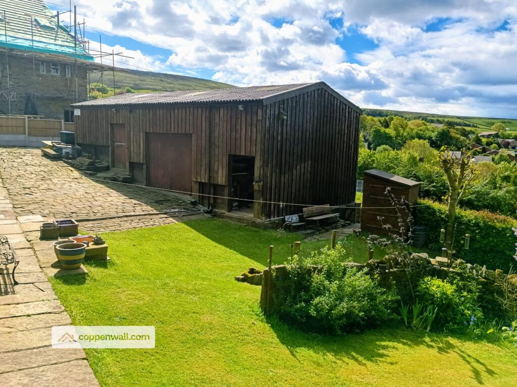 Property photo 3 of 34