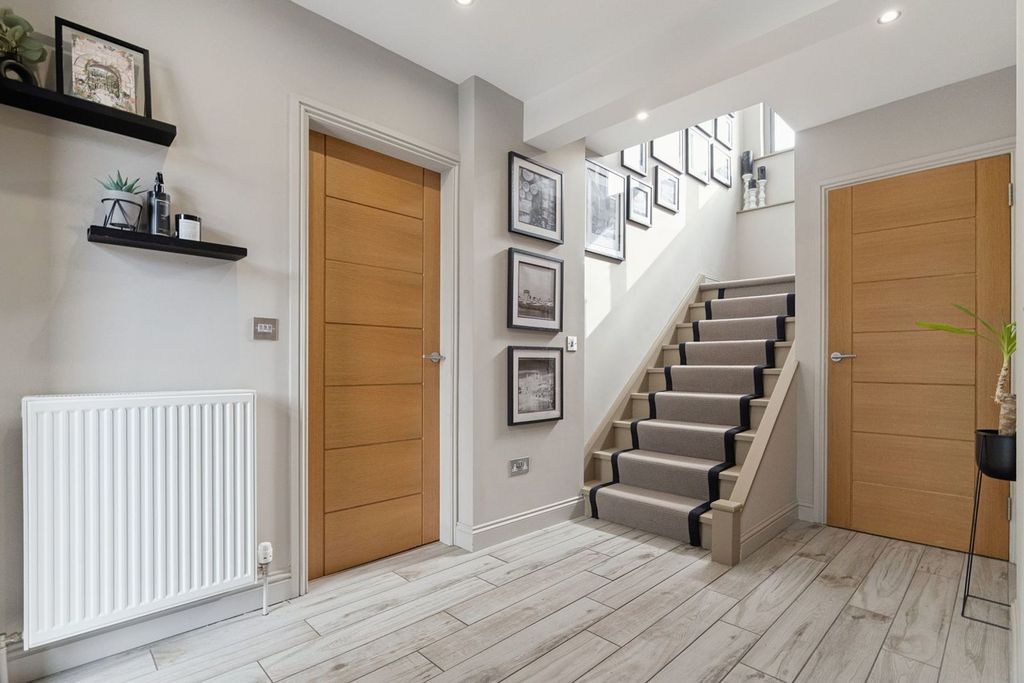 Additional image 20 of 4 bed property for saleMidton Road, Ayr KA7