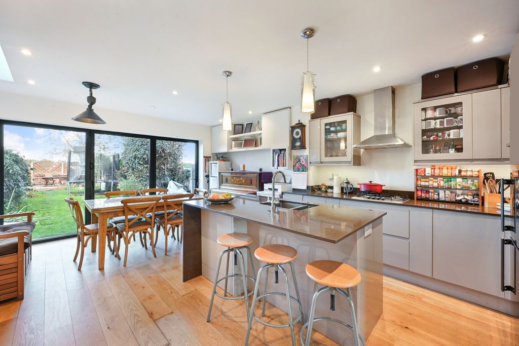Additional image 8 of 4 bed terraced house for saleCannon Hill Lane, London SW20