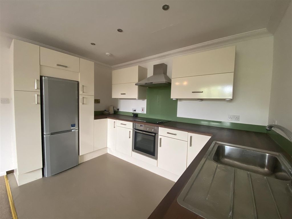 Property photo 2 of 14 2.Jpg