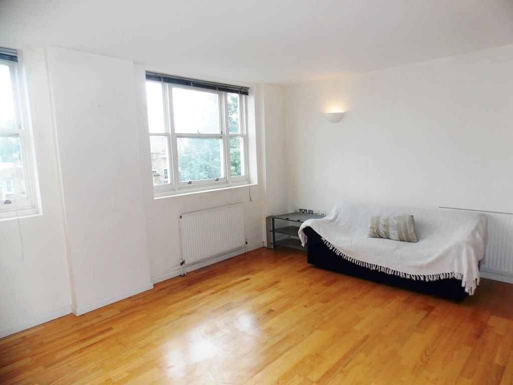 Property photo 3 of 9