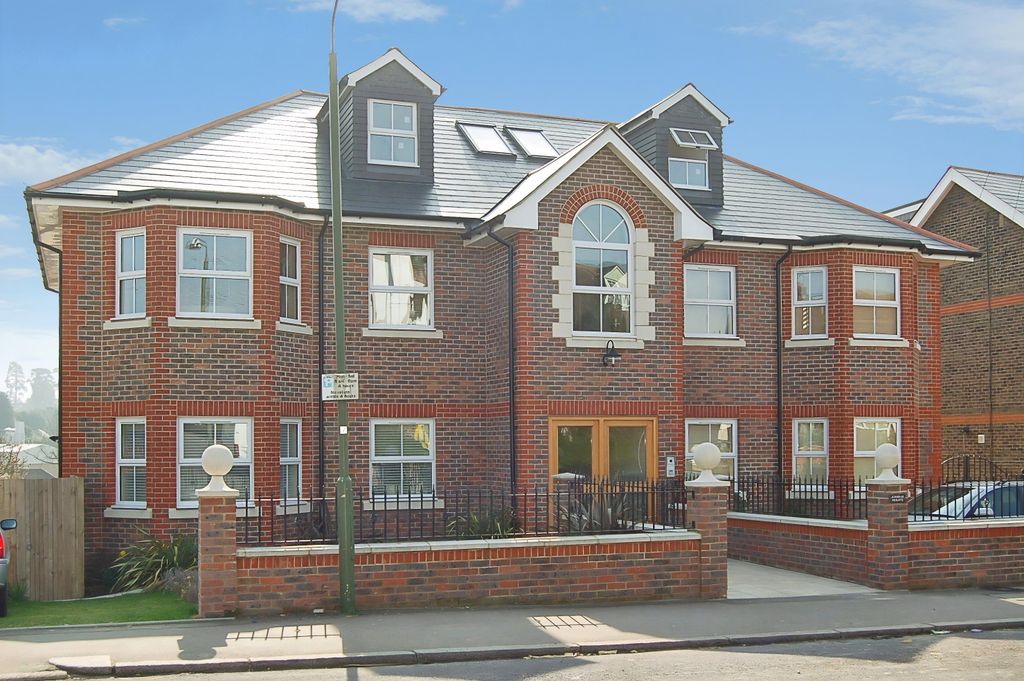 Property photo 1 of 8 User_Edited_Photo-88Ae982B_User-Edited-92Bd5822-A8