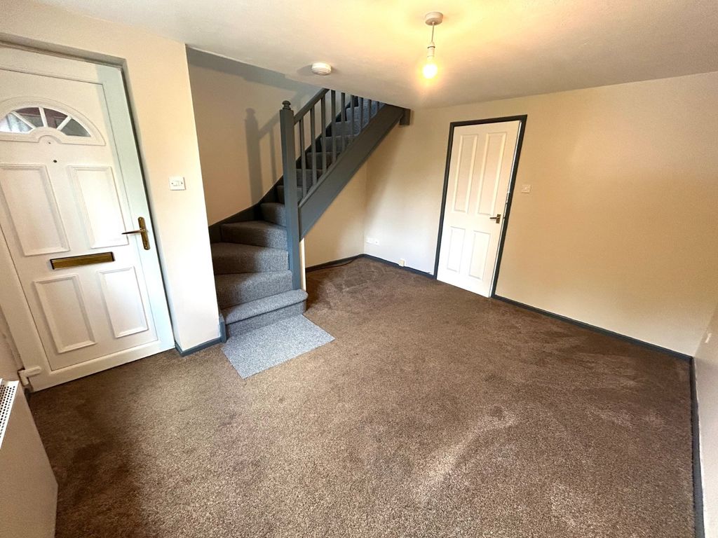 Property photo 2 of 11 Picture No. 13