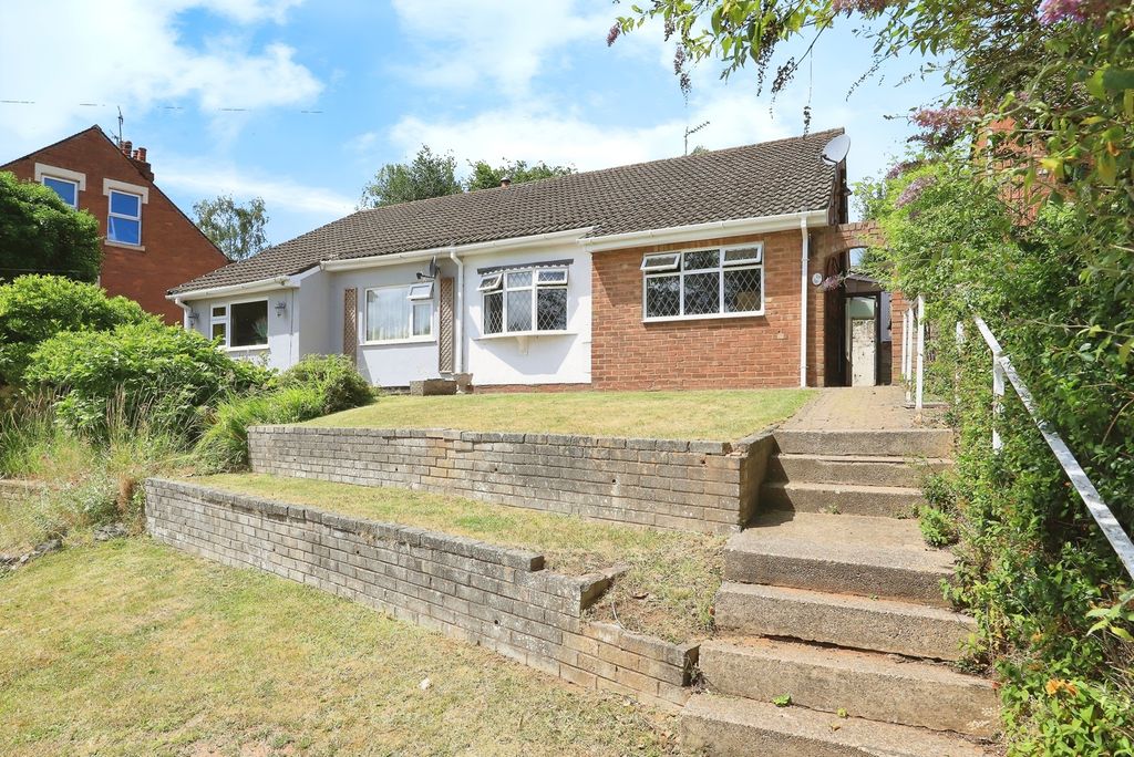 Property photo 1 of 17 Photo