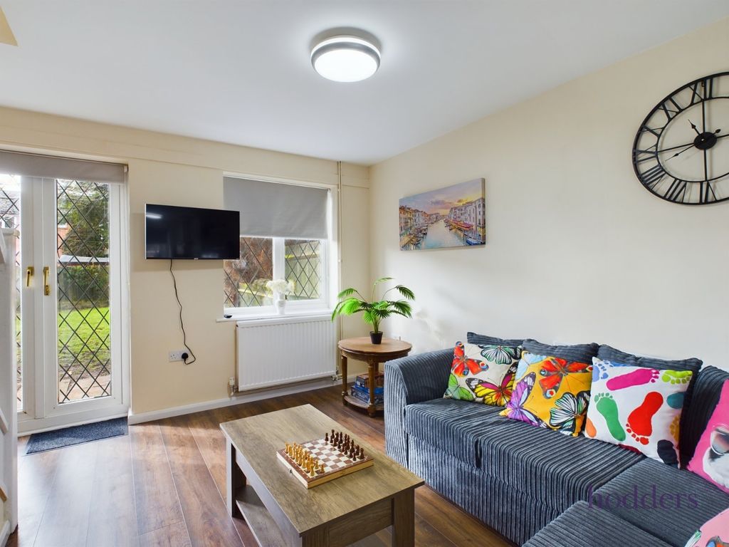 Property photo 3 of 10 Picture No. 22