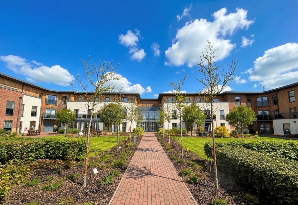 Property photo 1 of 7