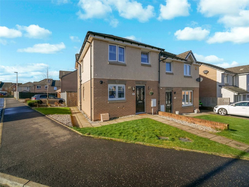 Property photo 1 of 21 Picture No. 01