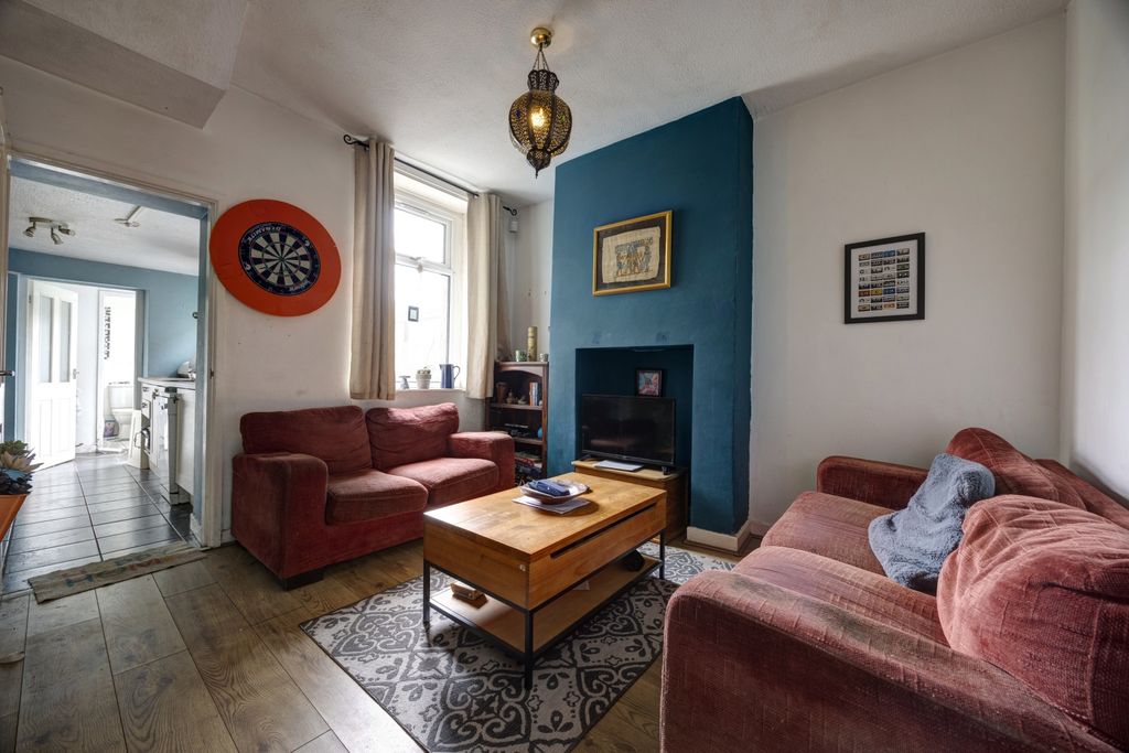 Property photo 3 of 13 Image 3