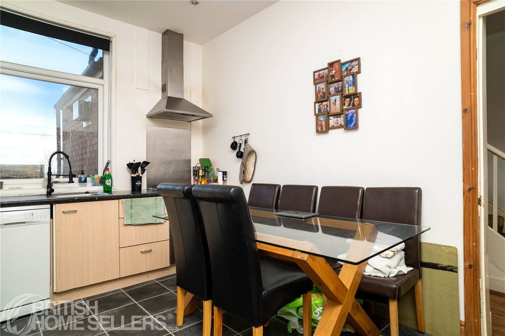 Property photo 3 of 20 Picture No. 18