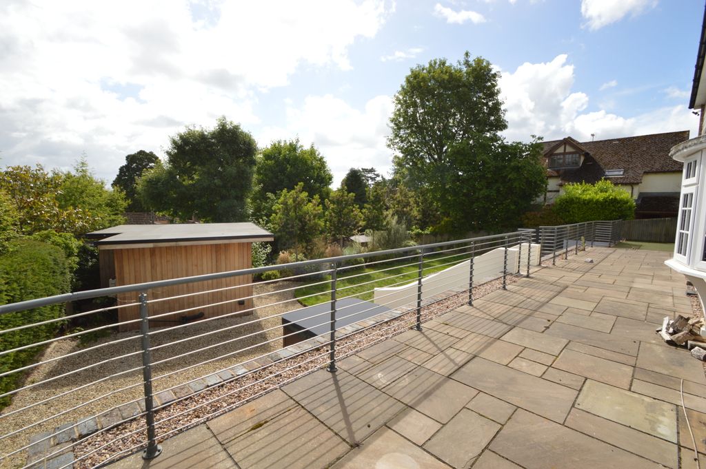 Property photo 1 of 24 Picture No. 64