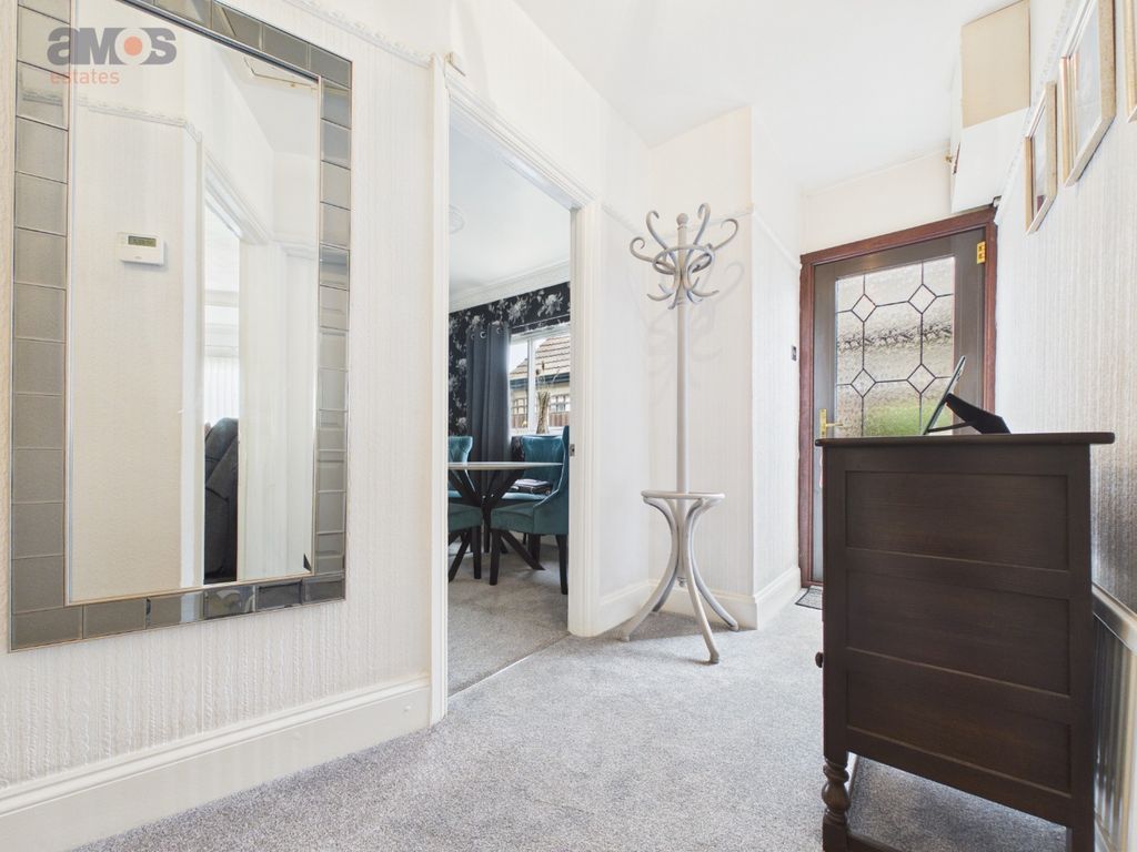 Property photo 3 of 17 5566127