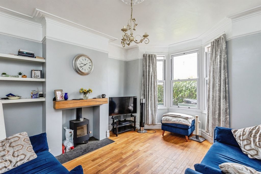 Property photo 1 of 15