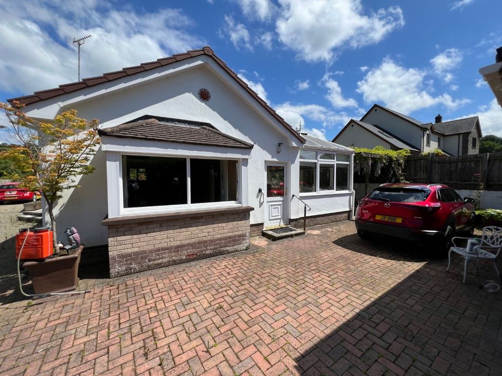 Property photo 1 of 39