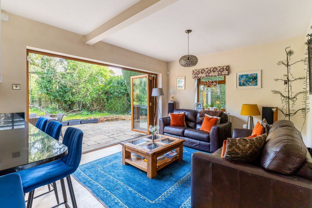 Property photo 3 of 19 Kitchen/Family Room