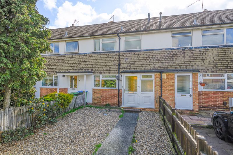 Property photo 1 of 9 Photo 9