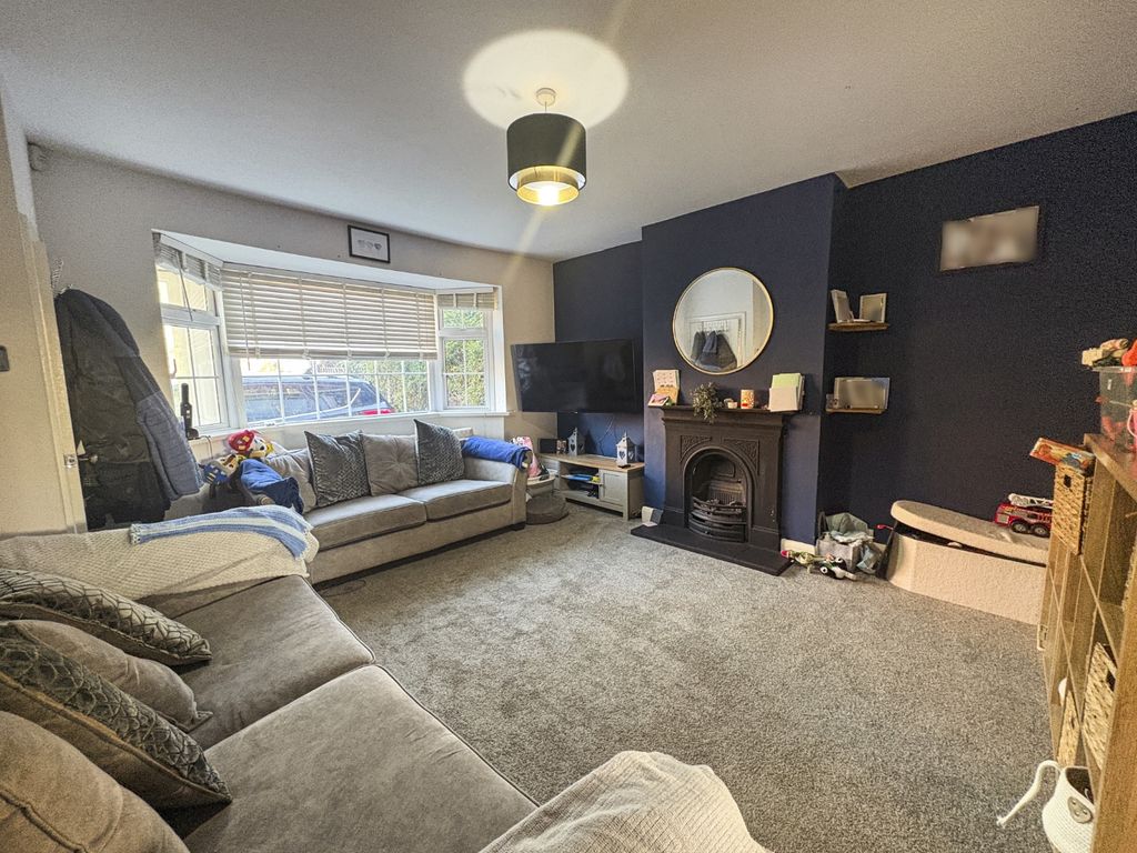 Property photo 2 of 9 Living Room