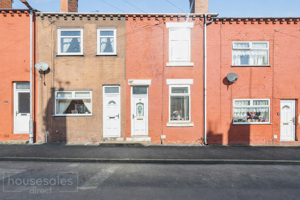 Property photo 1 of 8