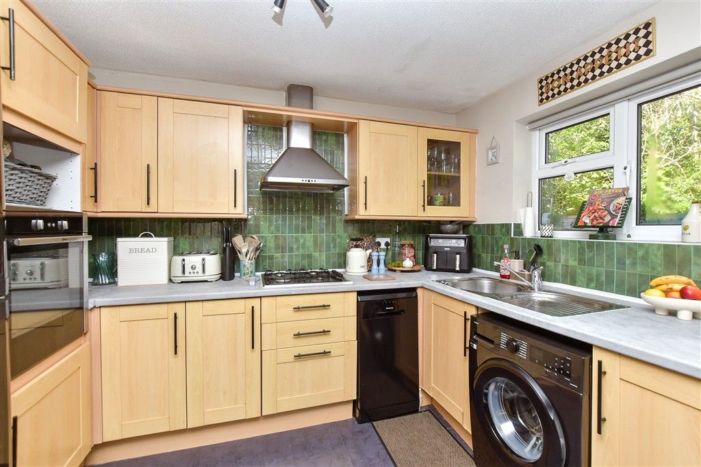 Property photo 3 of 13 Kitchen/Diner
