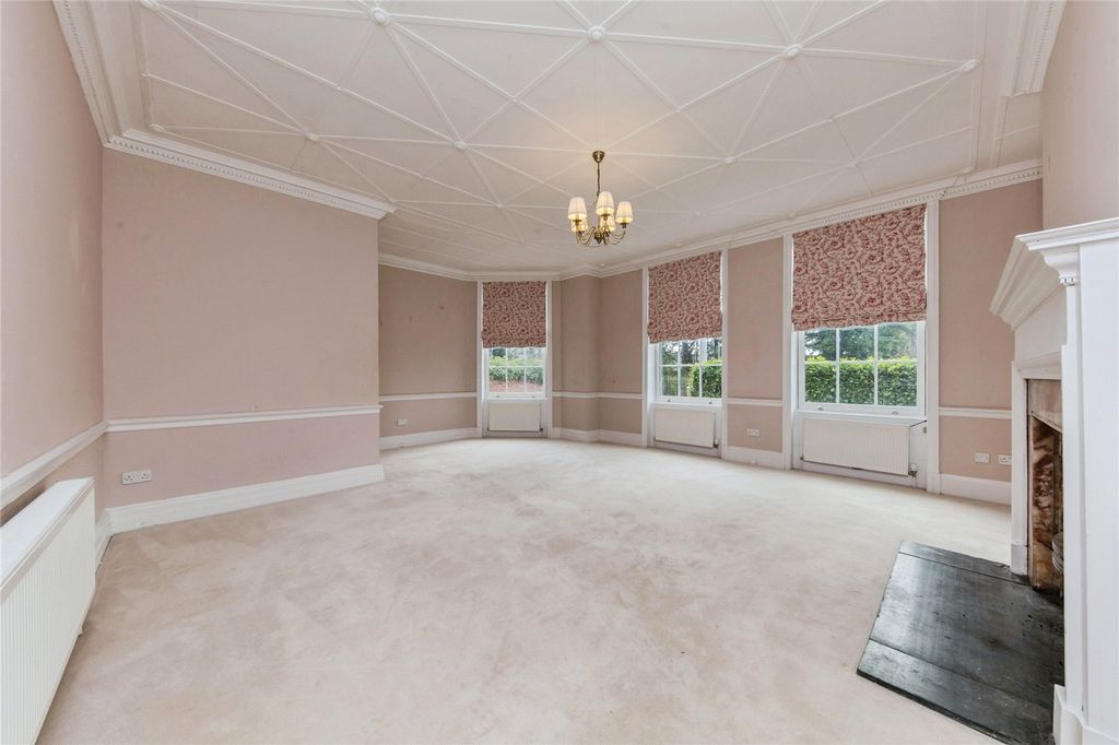 Property photo 3 of 41 Picture No. 15