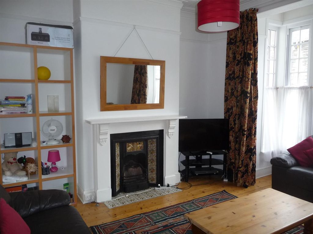 Property photo 1 of 14 Lounge.Jpg