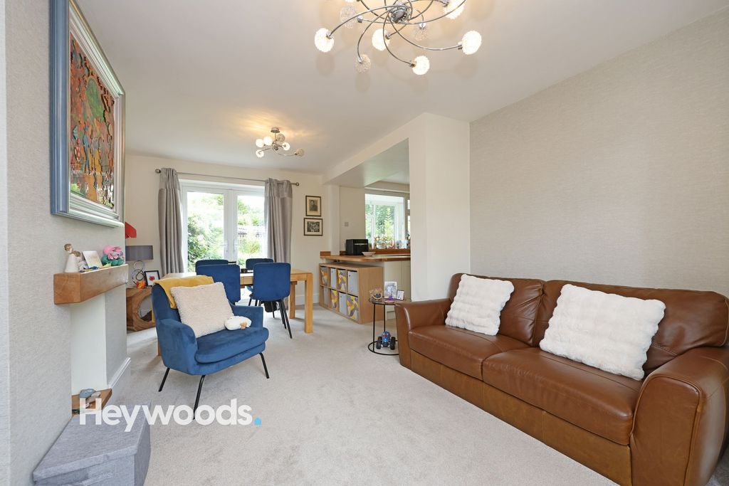 Property photo 3 of 40