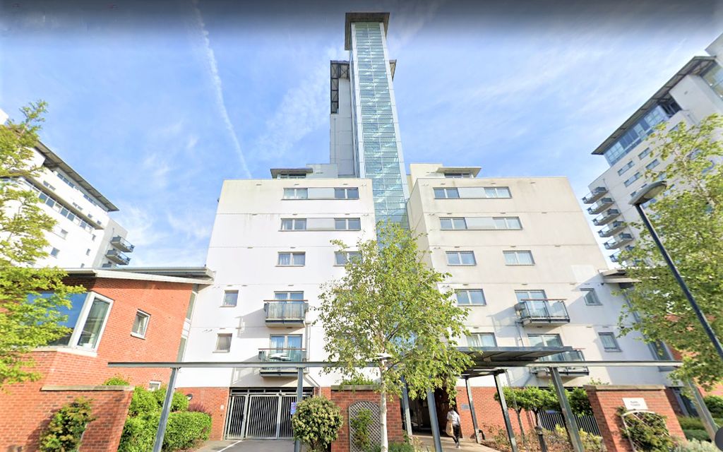 Property photo 1 of 6