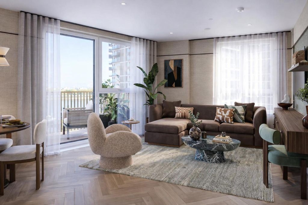 Property photo 1 of 4 Living.Jpg