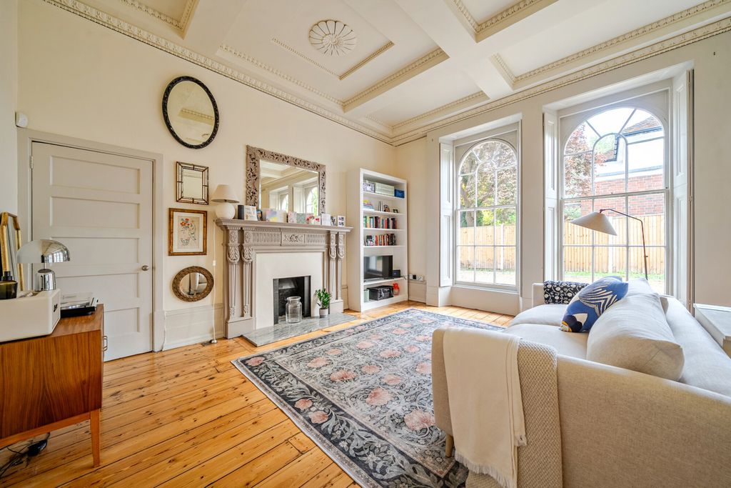 Property photo 1 of 20 1430238-2-69E1F19...