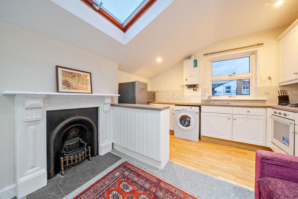 Property photo 3 of 14 Picture No. 17