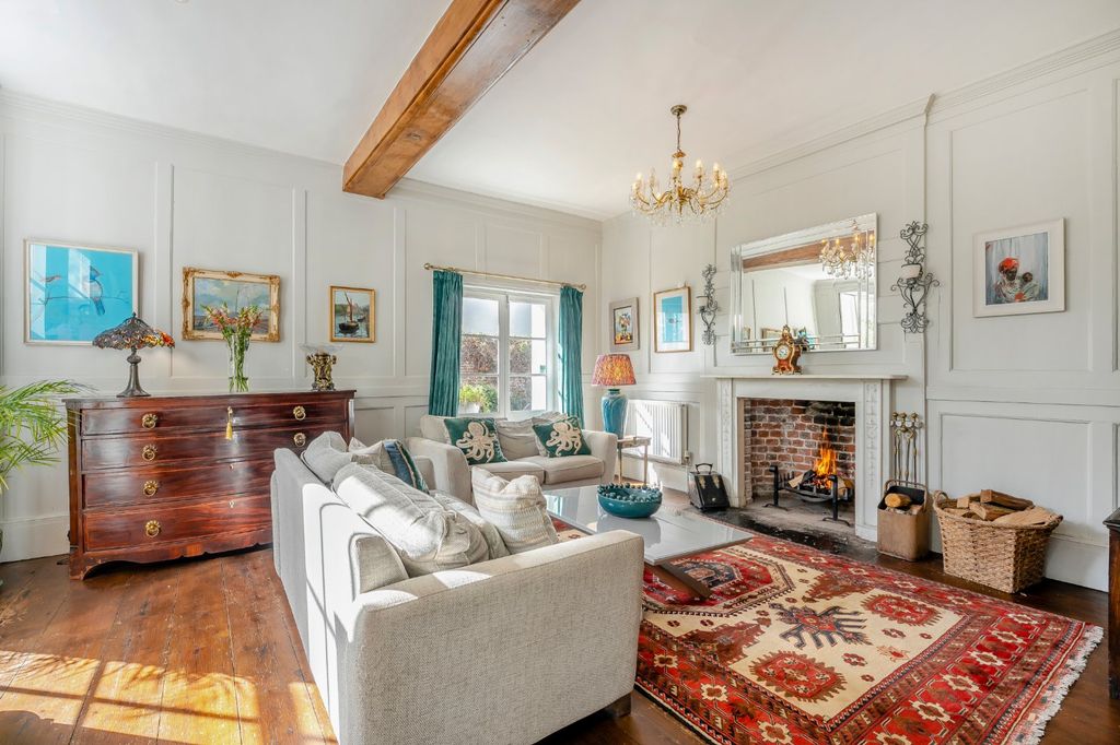 Property photo 2 of 37 Picture 2