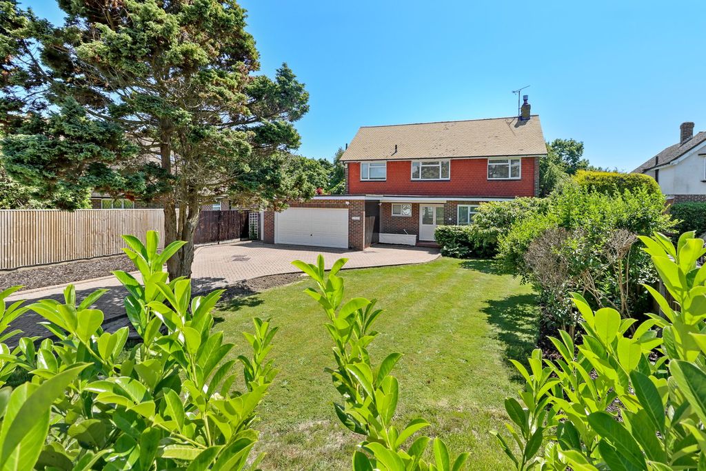 Property photo 1 of 34