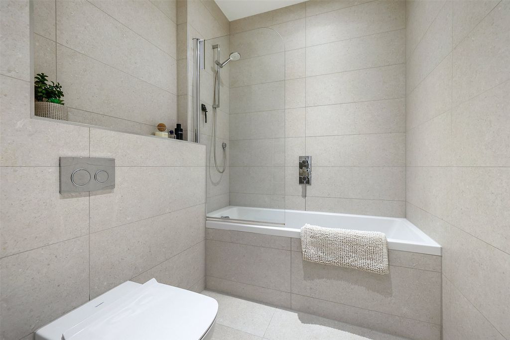Property photo 3 of 12 Picture No. 06