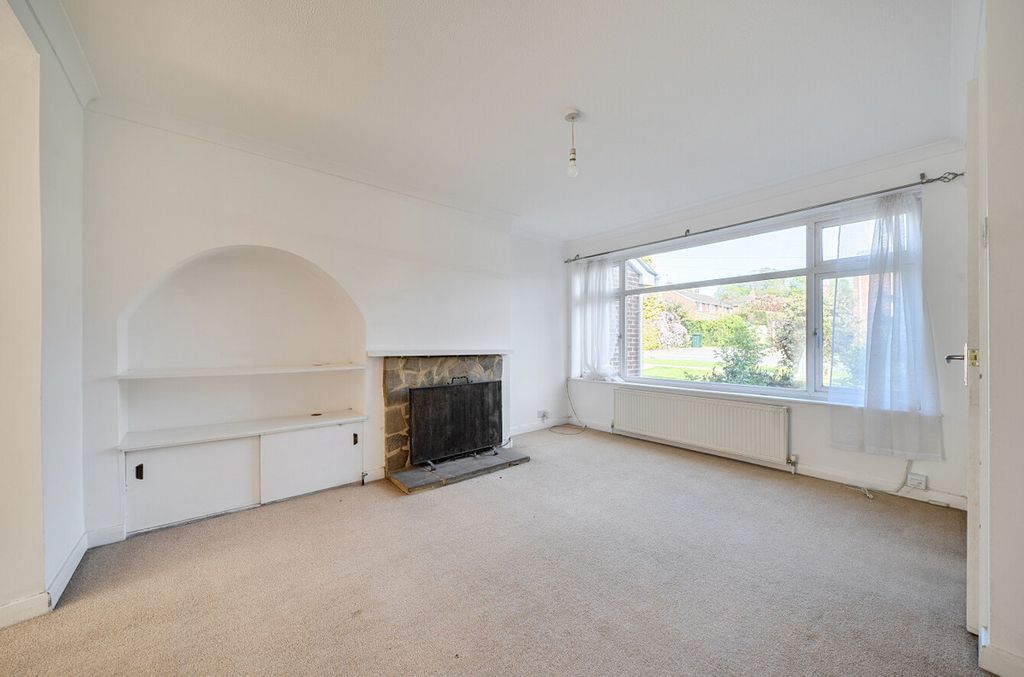 Property photo 2 of 14