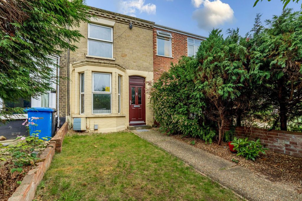 Property photo 1 of 16