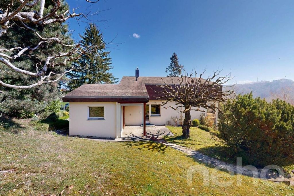 Property photo 3 of 13