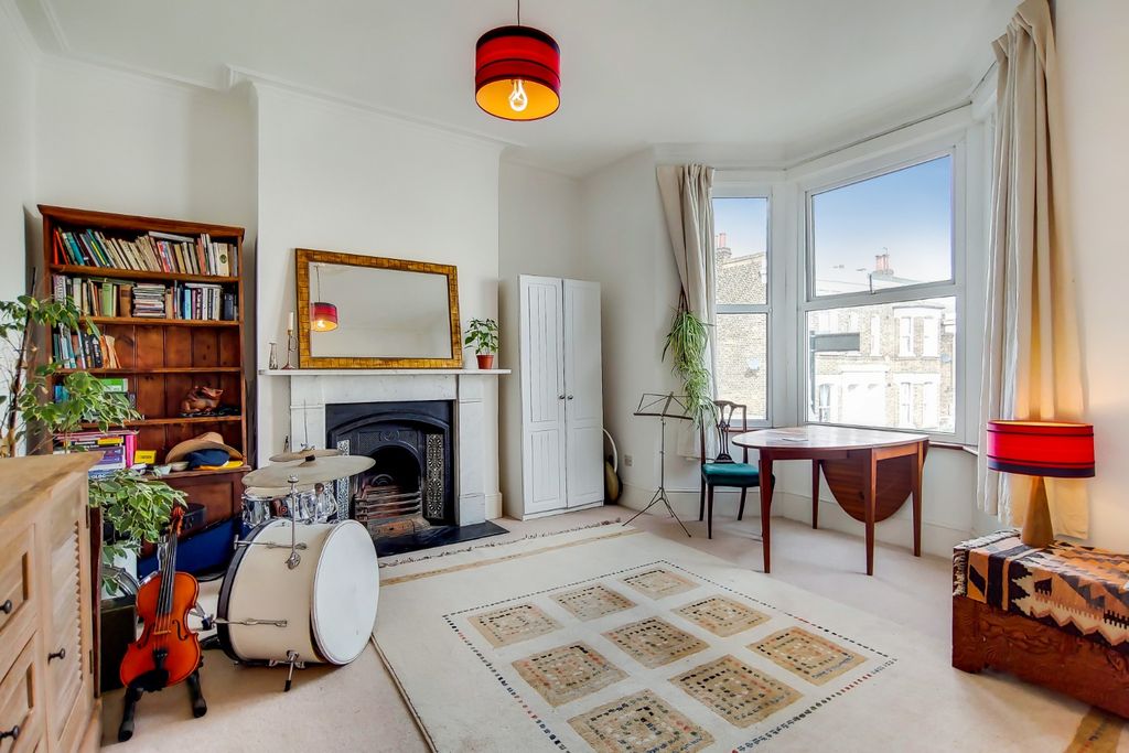 Property photo 3 of 16 4185285