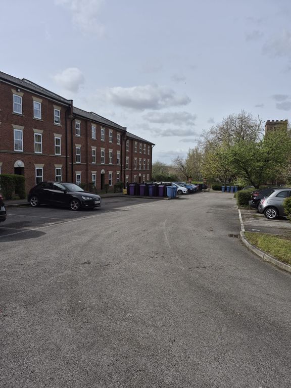 Property photo 2 of 11 Photo 3