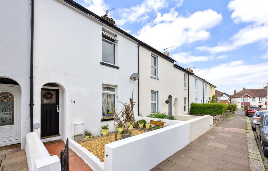 Property photo 1 of 15