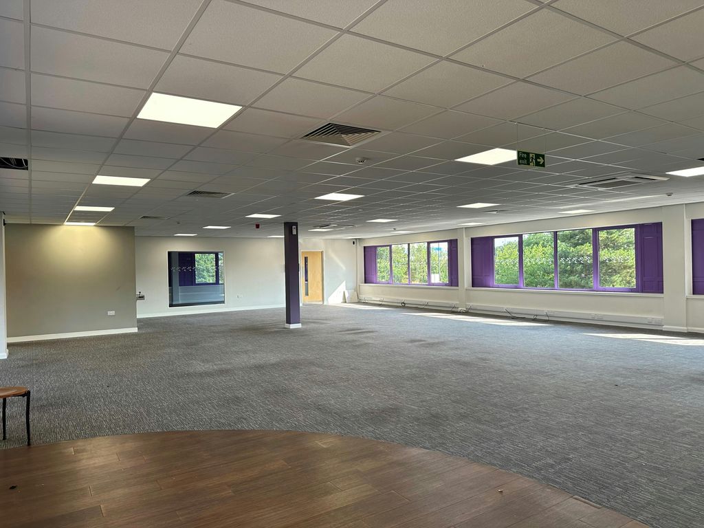 Property photo 2 of 2 Rm 10.Jpg