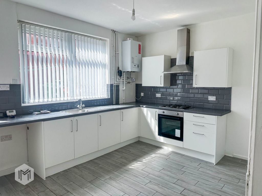 Property photo 2 of 12 Picture No. 03